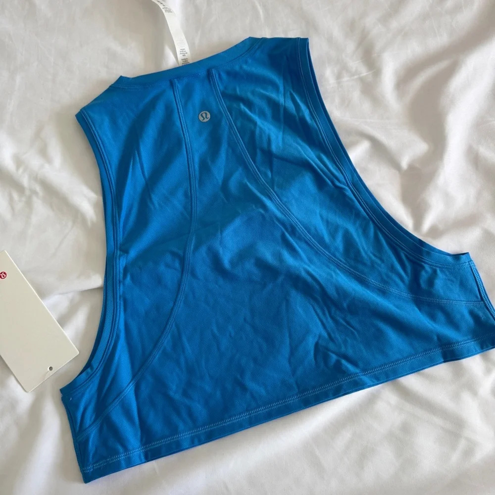 107 ๐๐ Lululemon Muslce Love Crop Tank * Tough - Cornflower - Picture 6 of 8